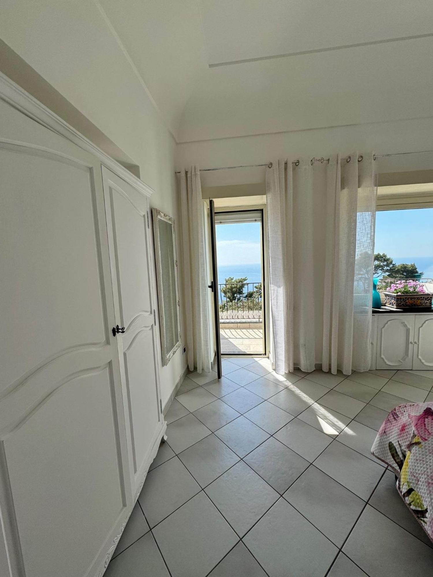 Quarto Duplo com Vista do Jardim